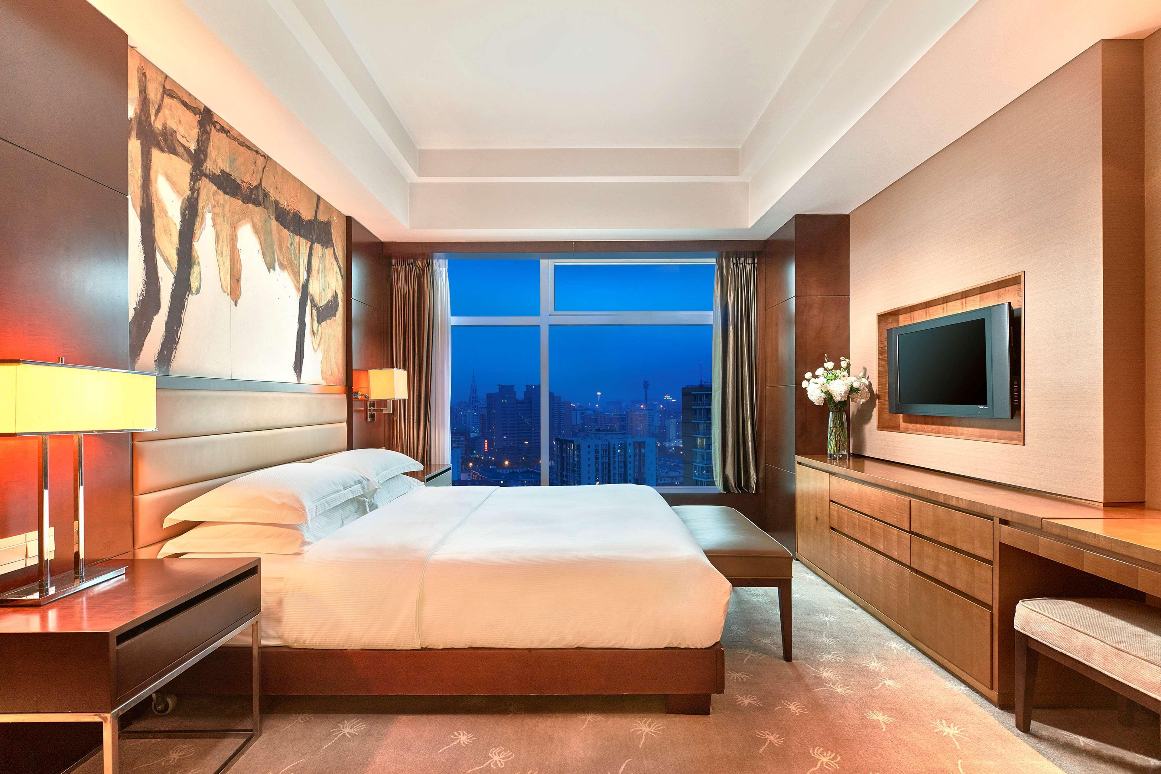 Doubletree By Hilton Beijing Hotel ภายนอก รูปภาพ