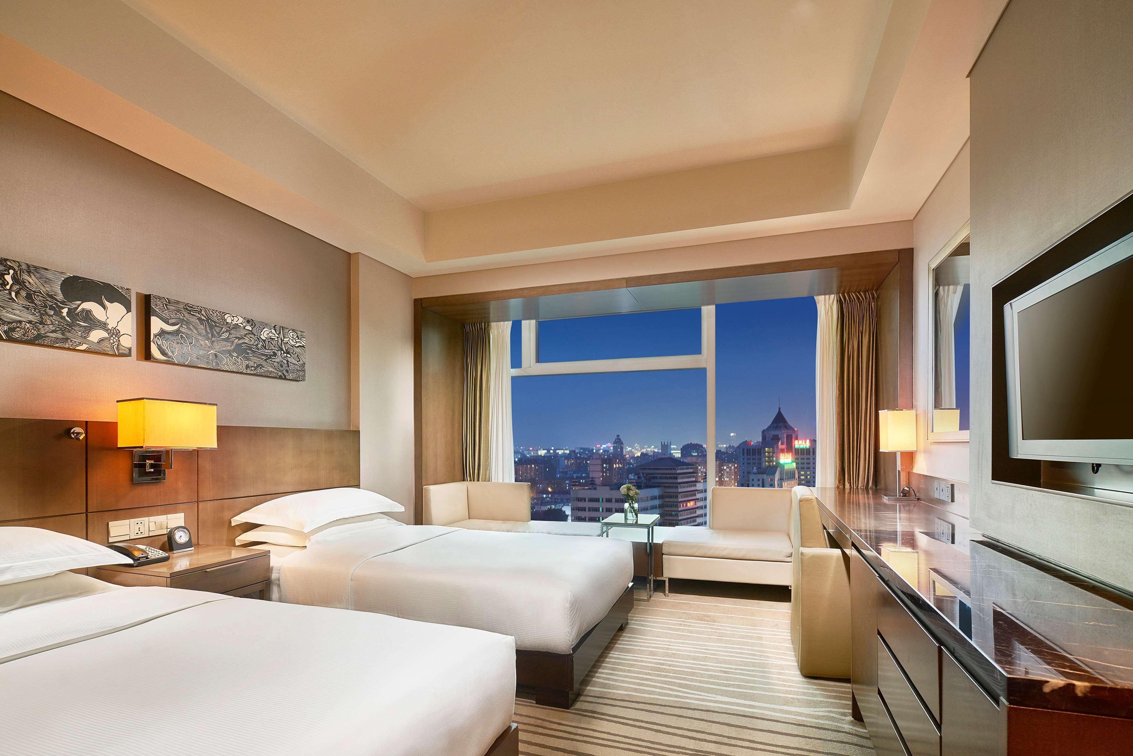 Doubletree By Hilton Beijing Hotel ภายนอก รูปภาพ