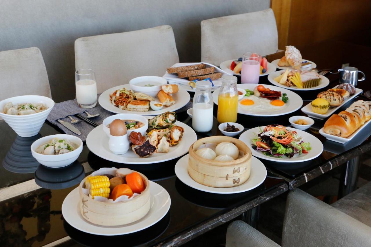 Doubletree By Hilton Beijing Hotel ภายนอก รูปภาพ